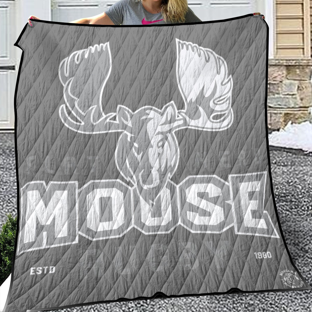 Flathead Moose Lightweight & Breathable Quilt With Edge-wrapping Strips